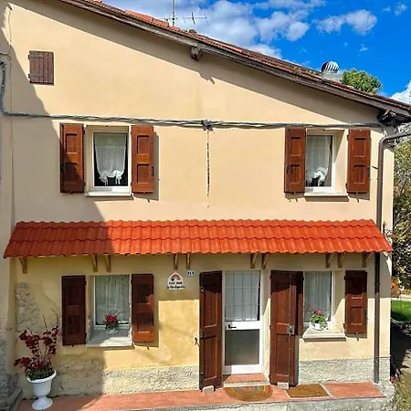 1727 La Via Degli Dei Frühstückspension *